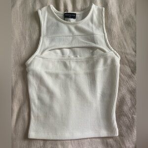 Learn the ropes crop white fox xs